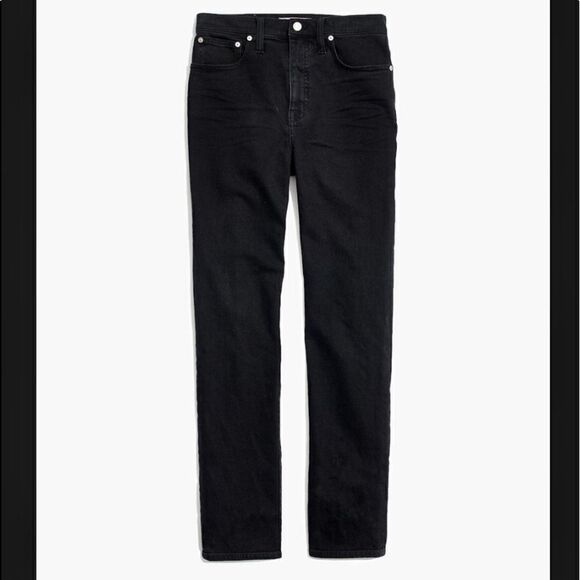 Madewell Denim - Madewell Classic Straight Jeans in Lunar Wash